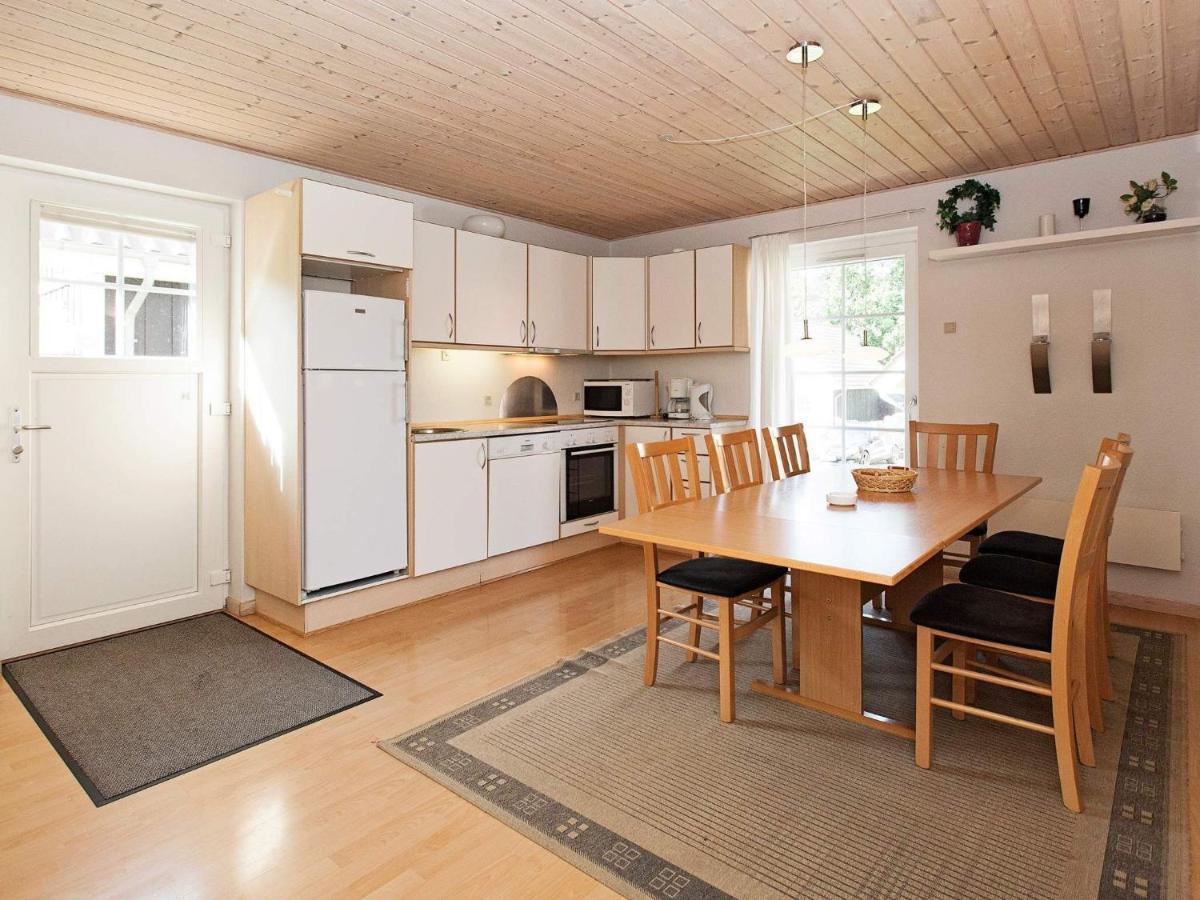 6 Person Holiday Home On A Holiday Park In Ґростен Екстер'єр фото